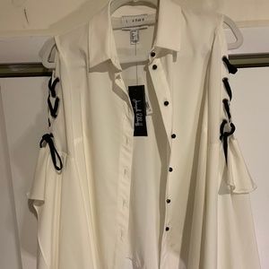 Chic White Blouse